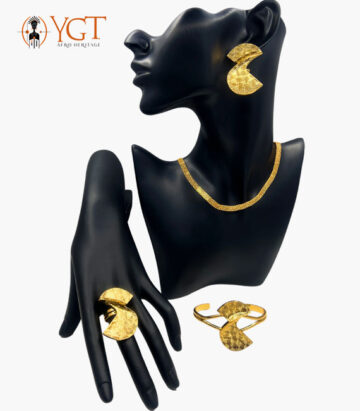 Zuri set (Earings + ring + necklace + bracelet)